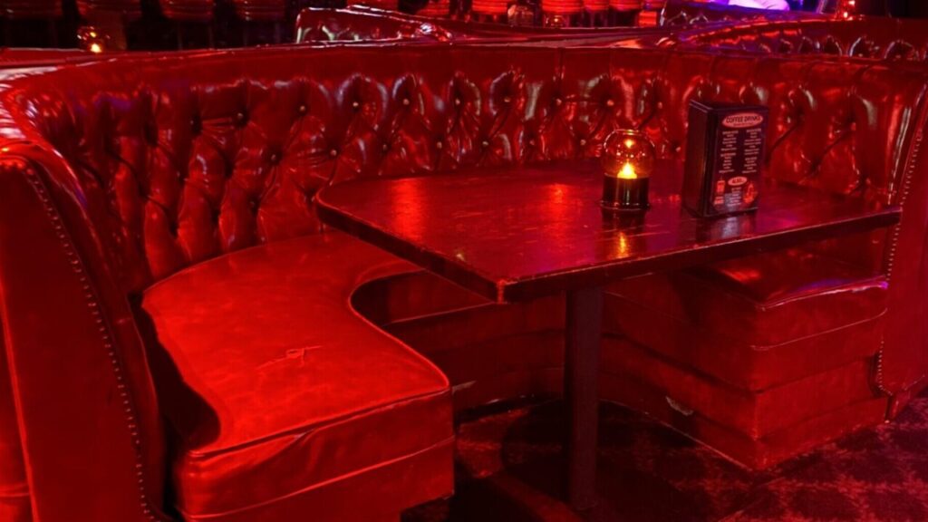 photo of Dance Floor Booth 2